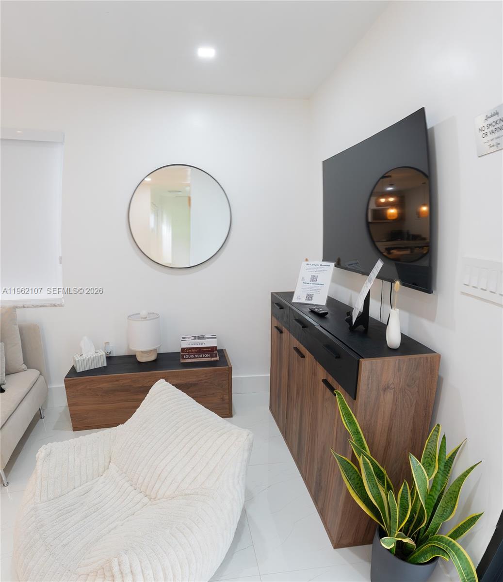 WASHBURNS SUB - Residential Income