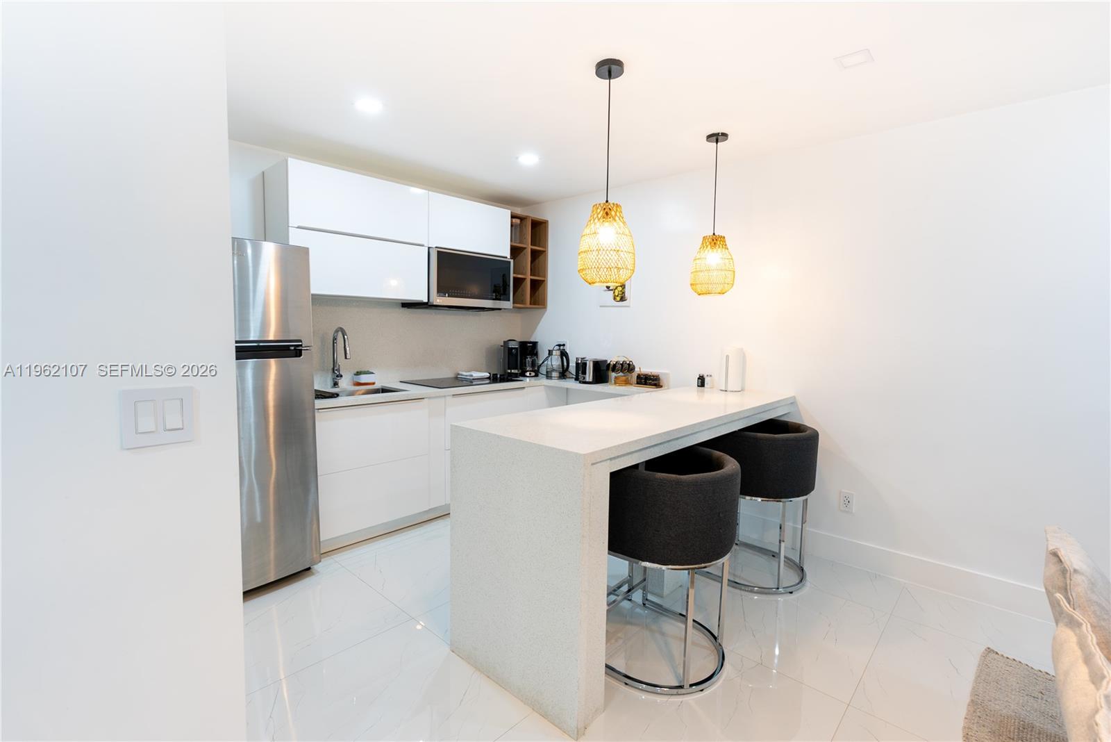 WASHBURNS SUB - Residential Income