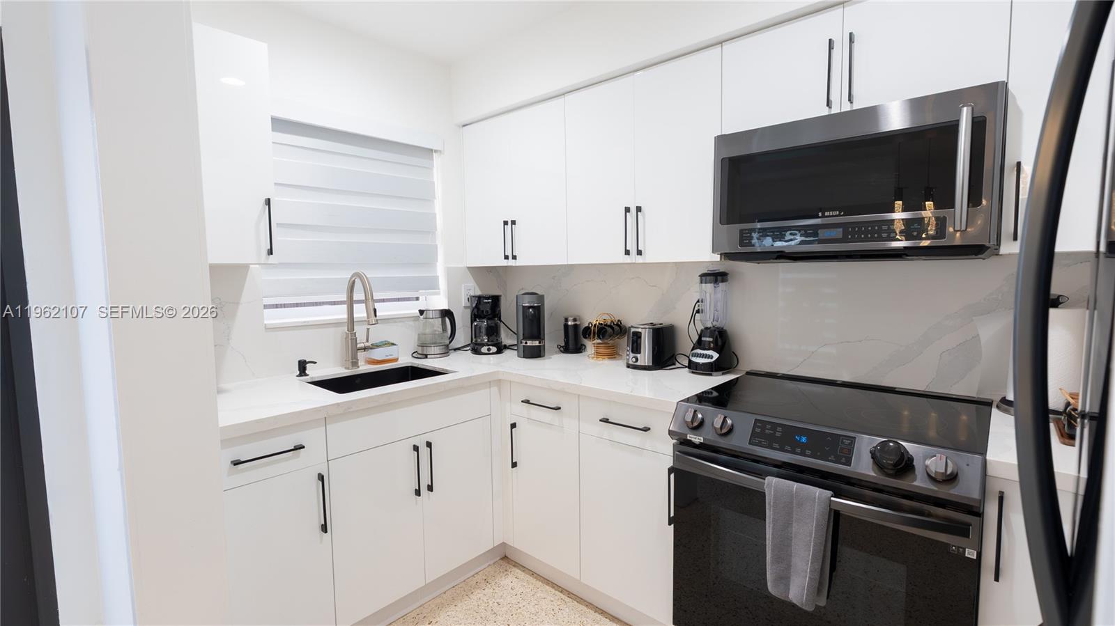 WASHBURNS SUB - Residential Income