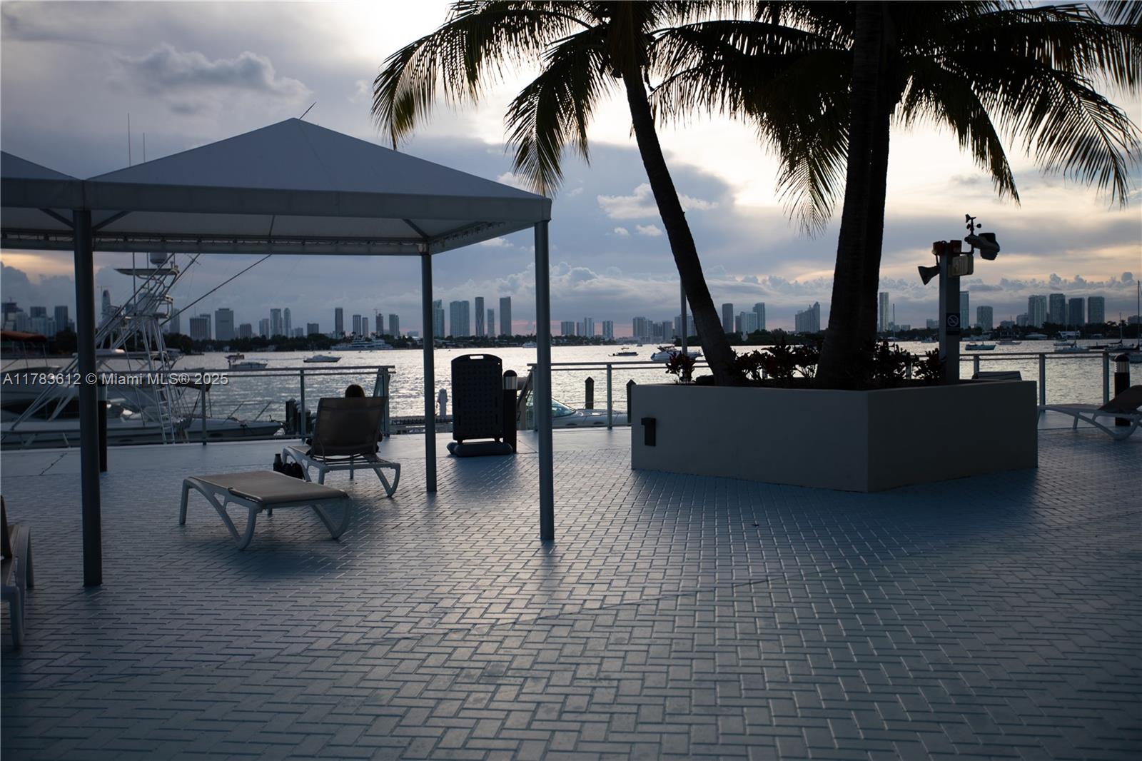 MIRADOR 1200 CONDO - Residential Lease