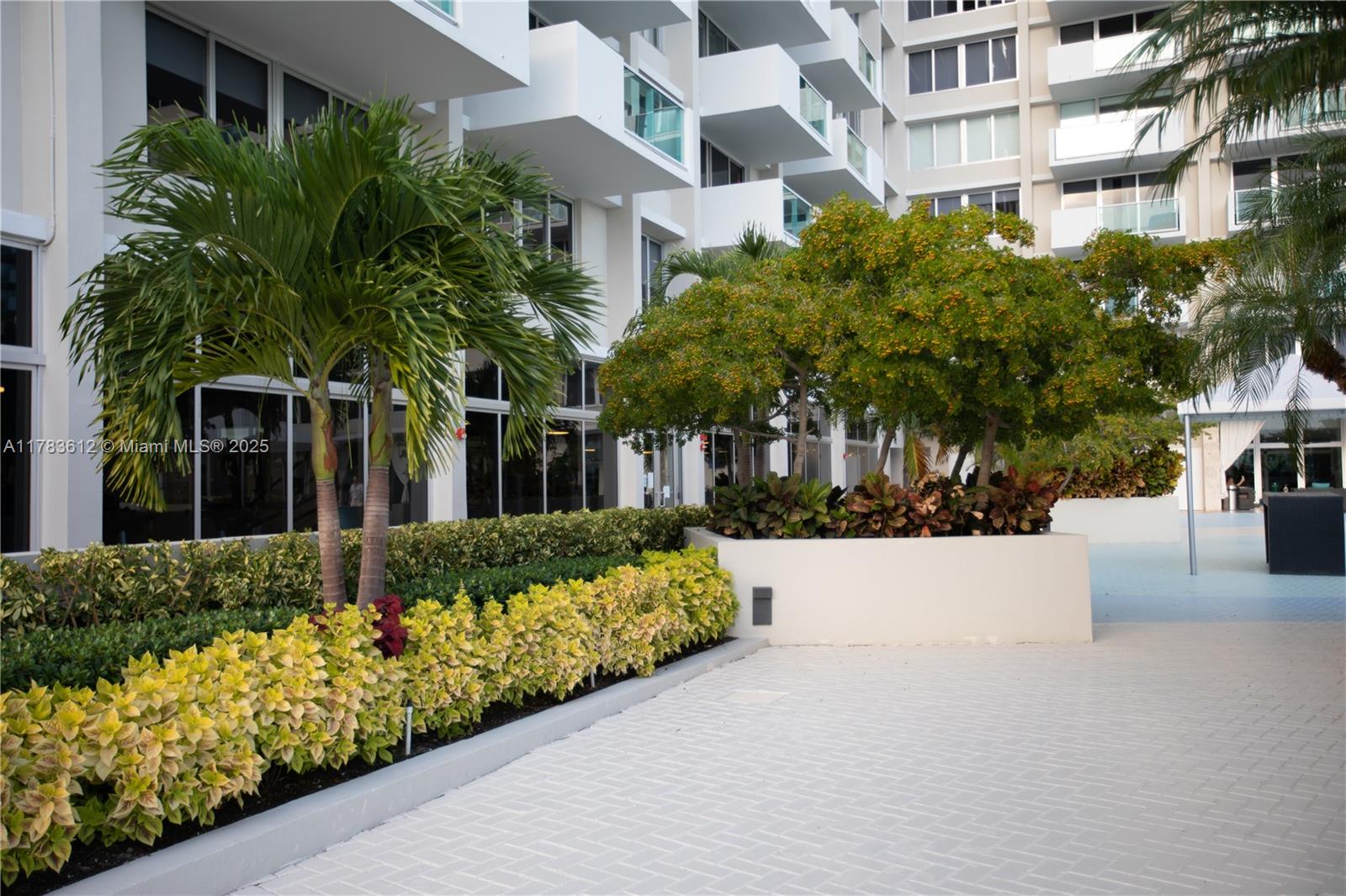 MIRADOR 1200 CONDO - Residential Lease