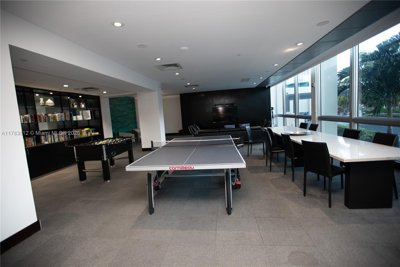 MIRADOR 1200 CONDO - Residential Lease