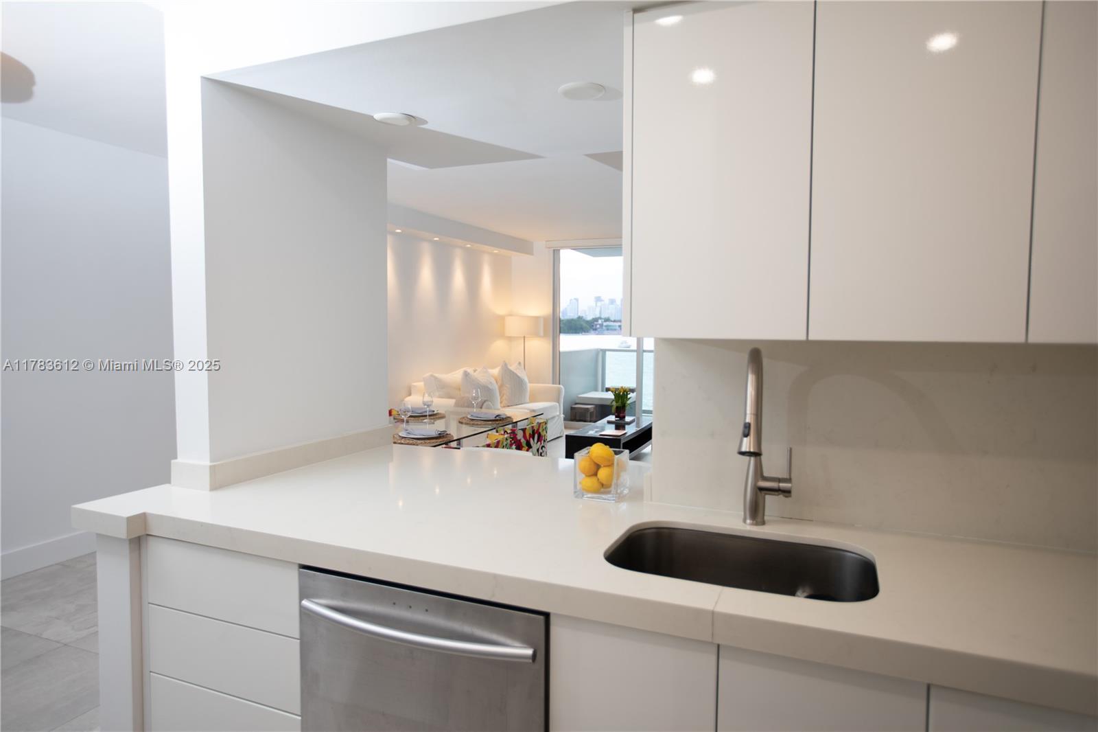 MIRADOR 1200 CONDO - Residential Lease