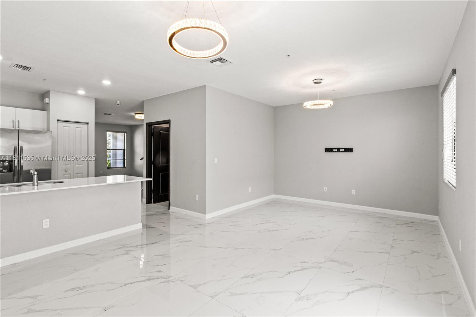 UNITED STATES - Residential