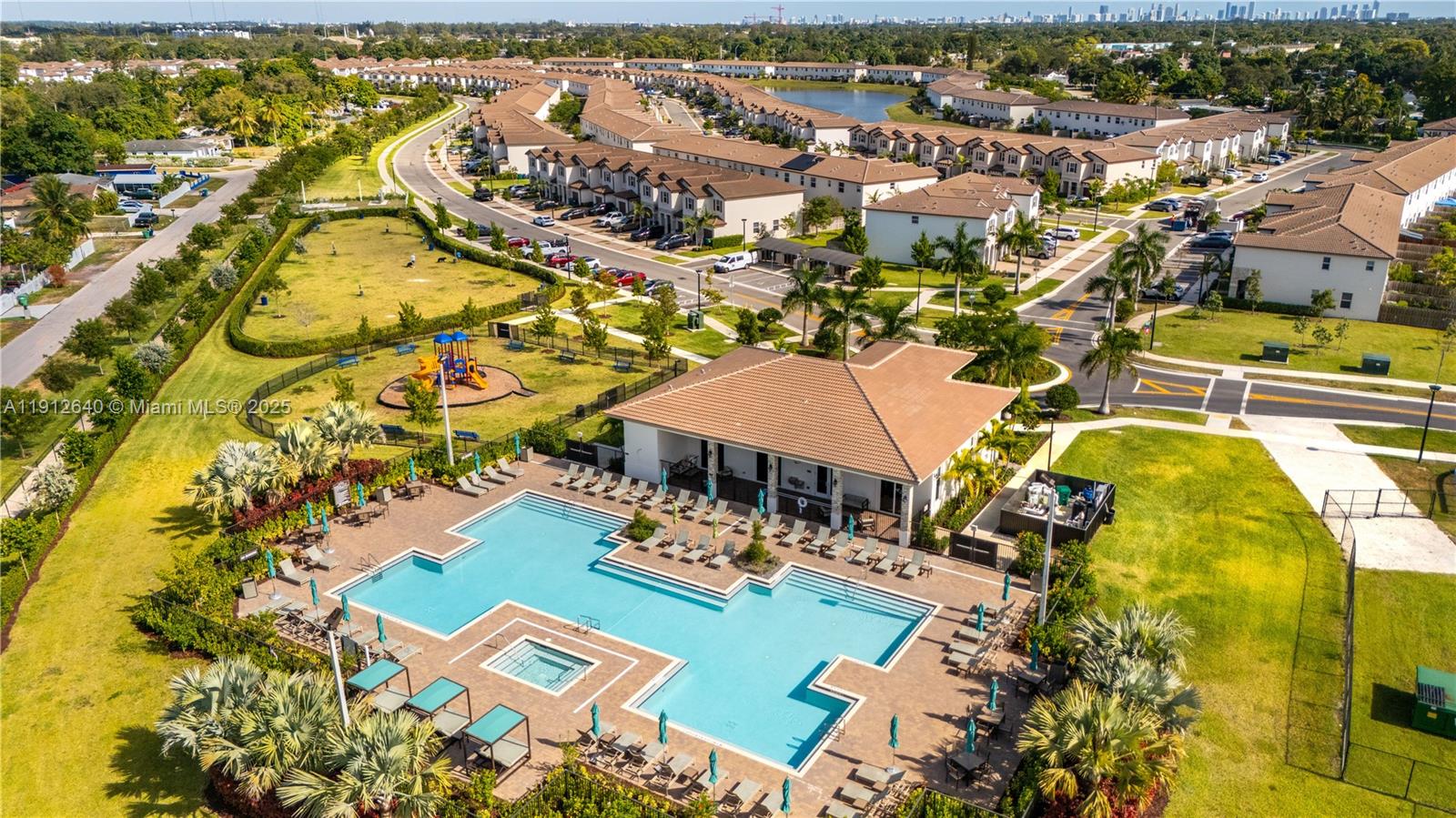 WESTVIEW GARDENS APARTMEN - Residential