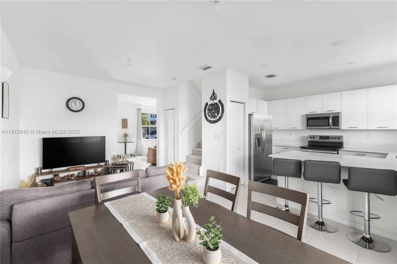 WESTVIEW GARDENS APARTMEN - Residential