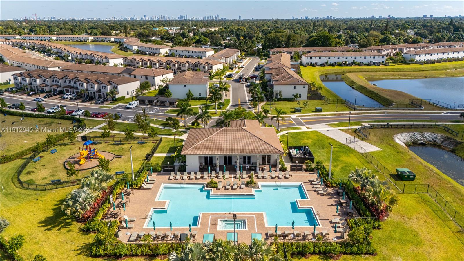 WESTVIEW GARDENS APARTMEN - Residential