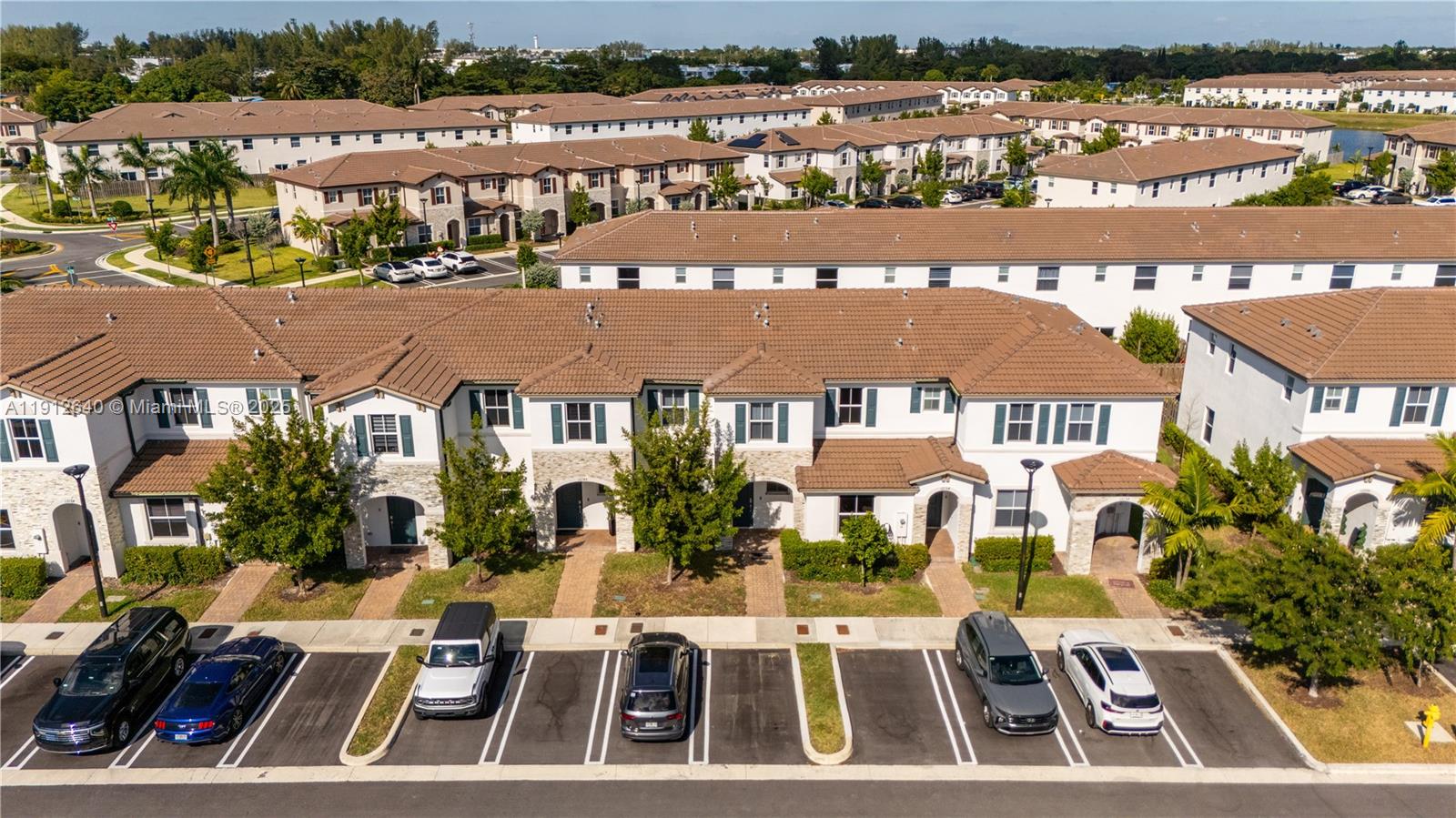 WESTVIEW GARDENS APARTMEN - Residential