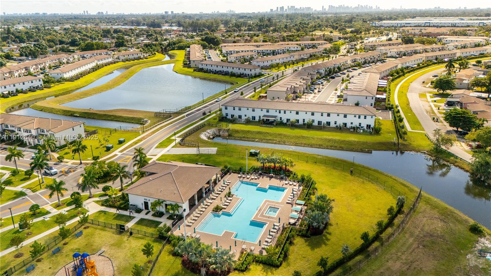 WESTVIEW GARDENS APARTMEN - Residential