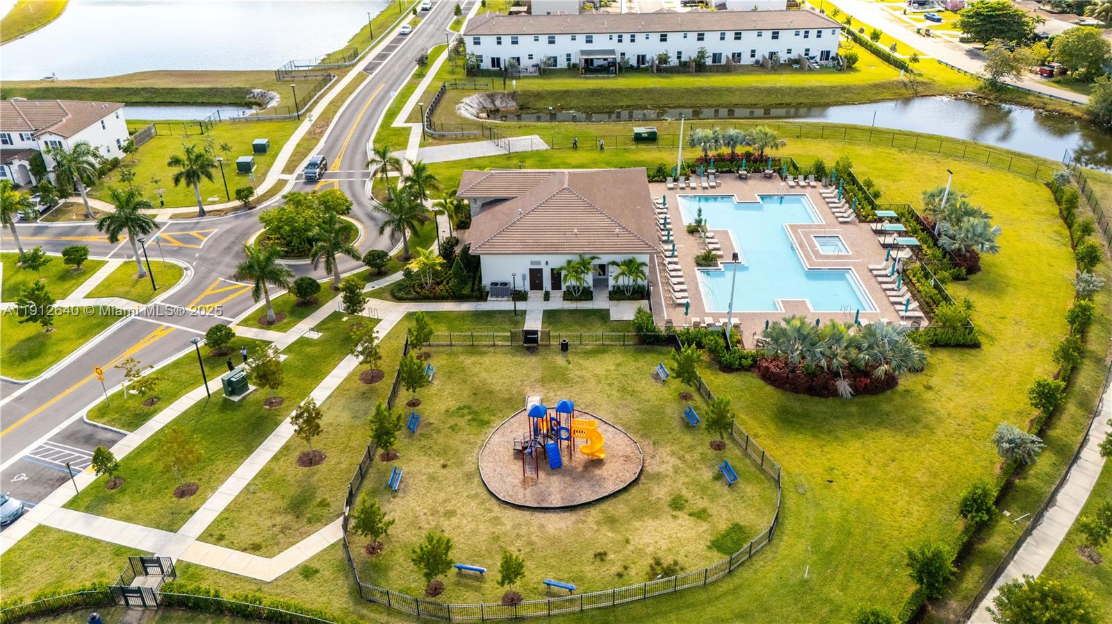 WESTVIEW GARDENS APARTMEN - Residential