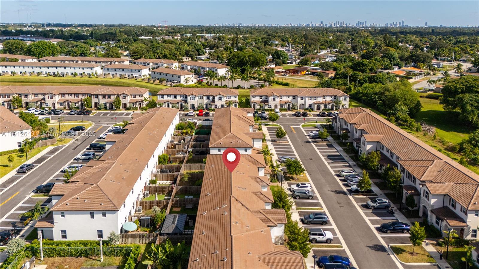 WESTVIEW GARDENS APARTMEN - Residential