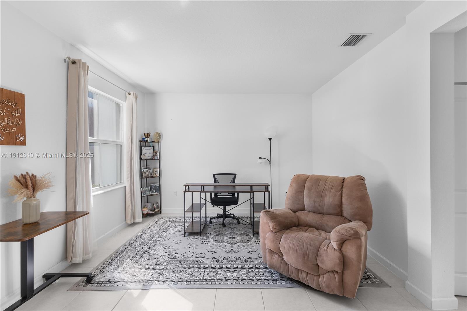 WESTVIEW GARDENS APARTMEN - Residential