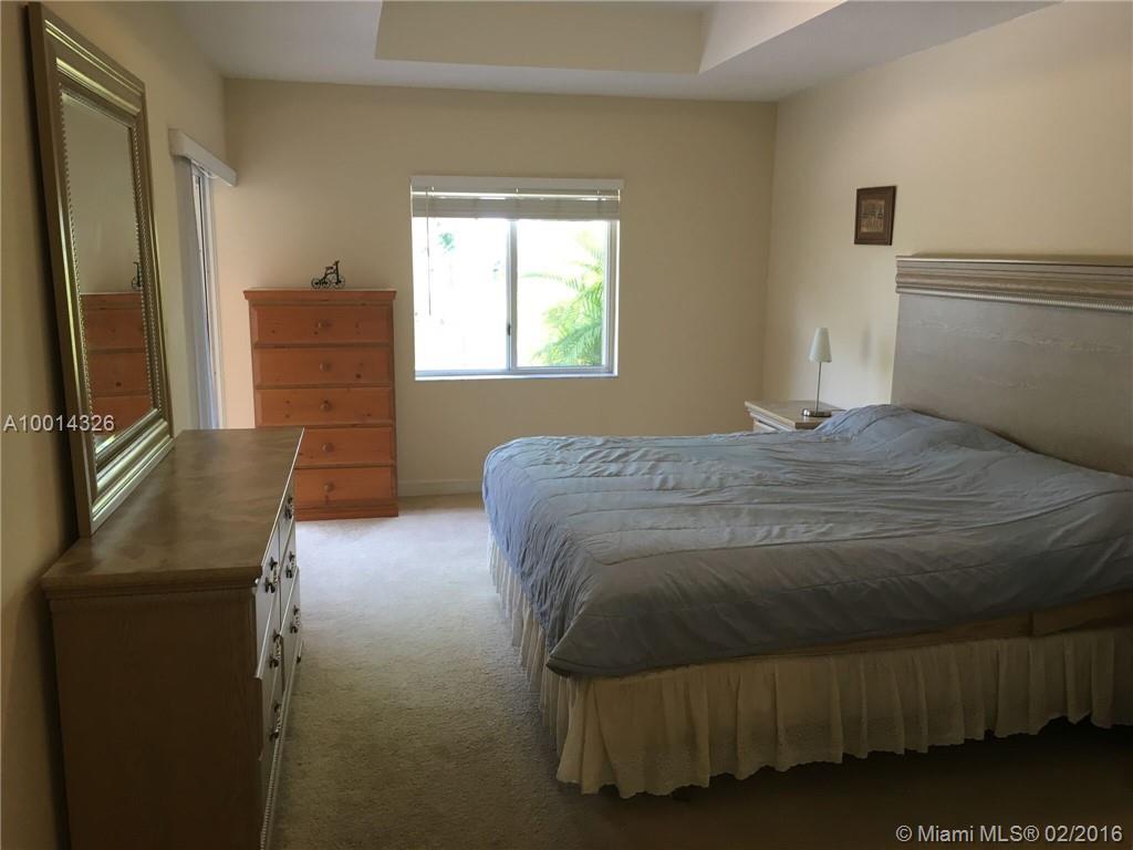 FOUR LAKES SEC 7 - Residential