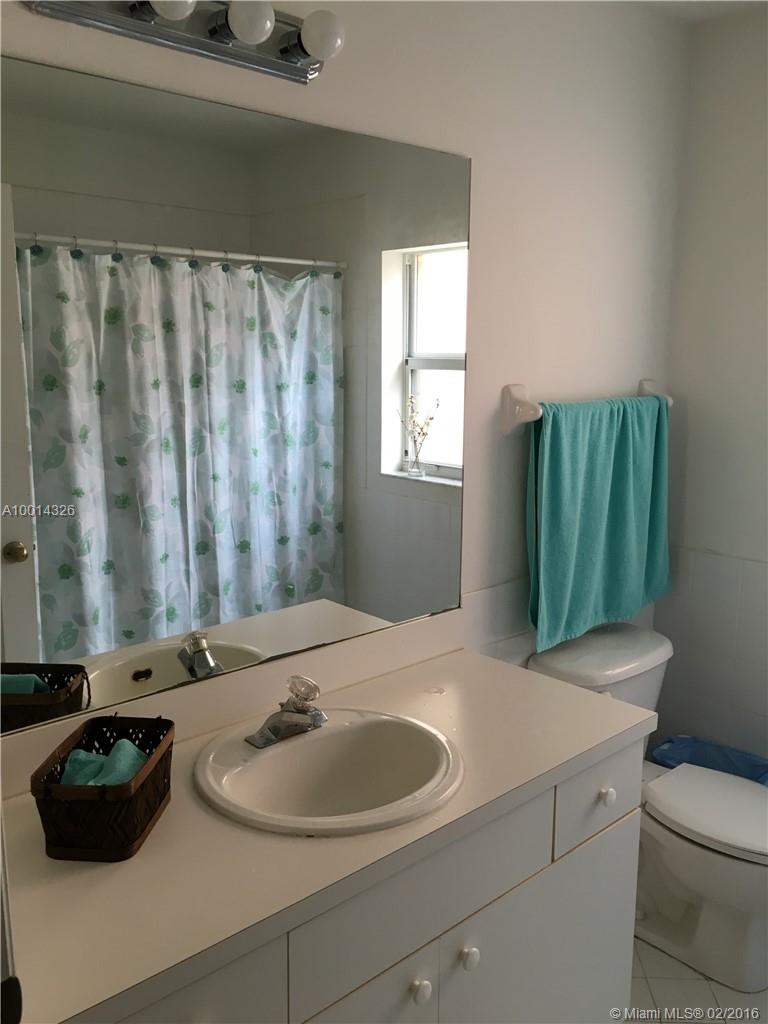 FOUR LAKES SEC 7 - Residential