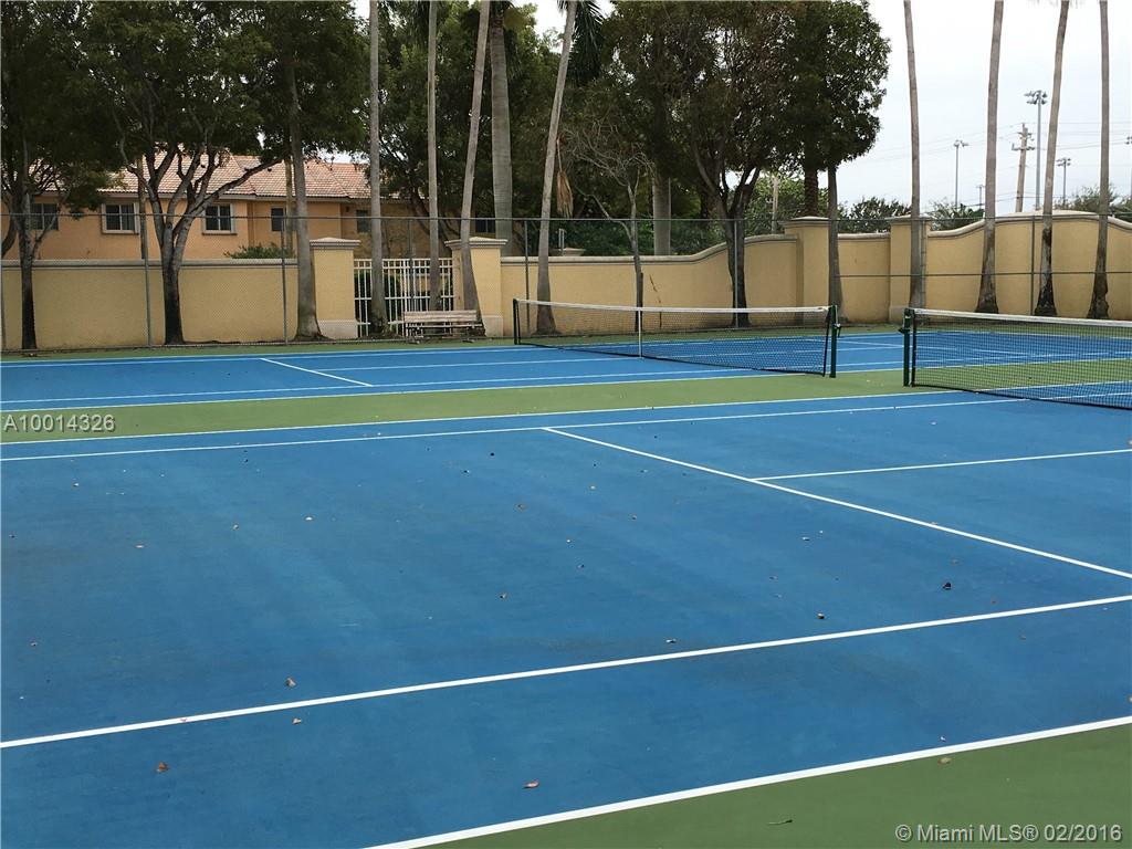 FOUR LAKES SEC 7 - Residential