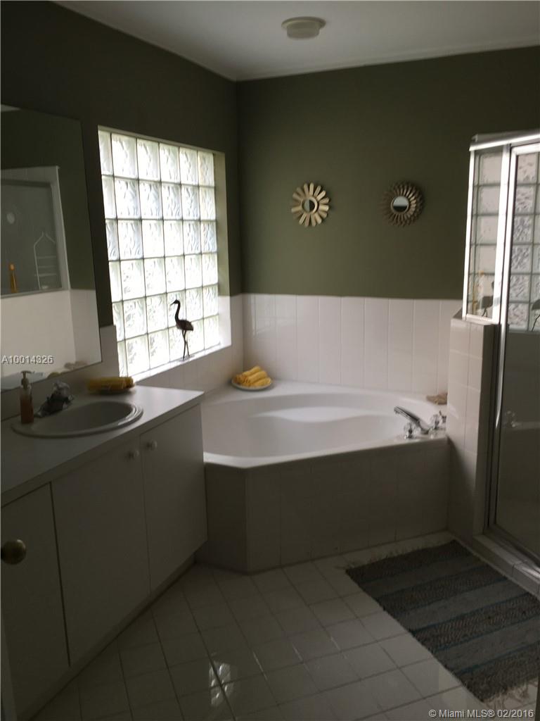 FOUR LAKES SEC 7 - Residential