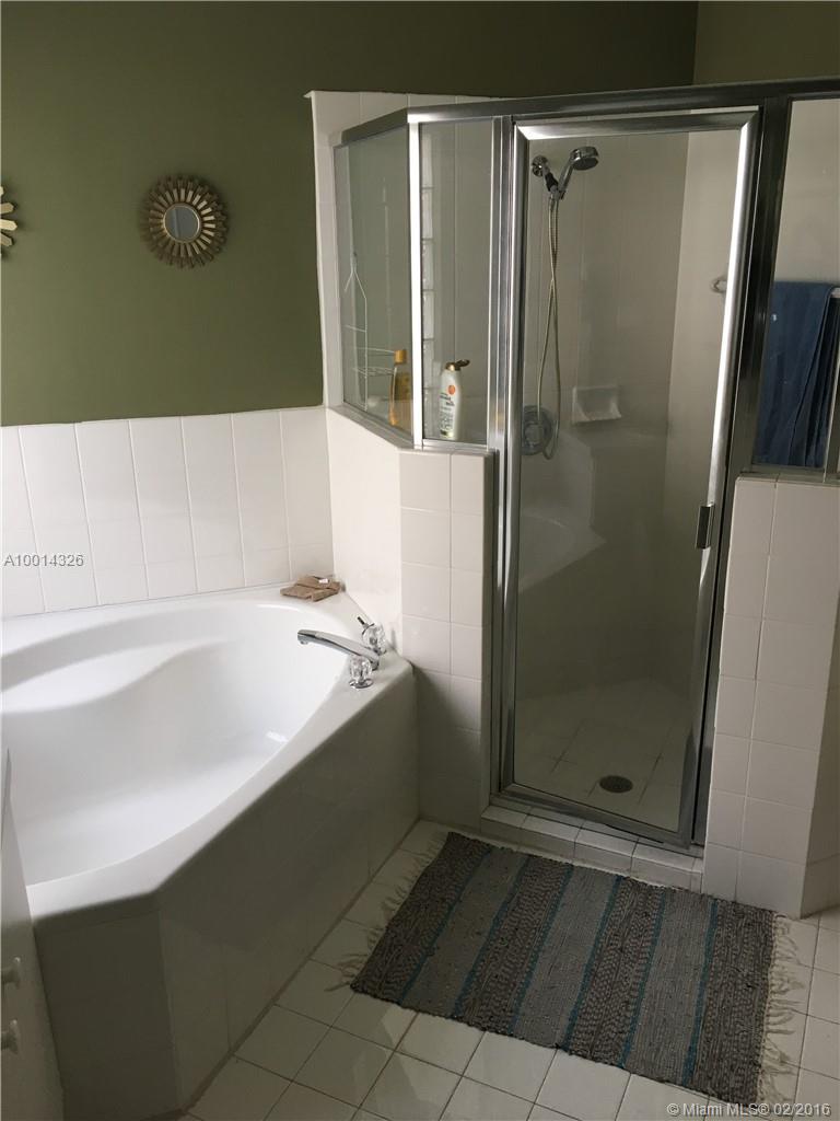 FOUR LAKES SEC 7 - Residential