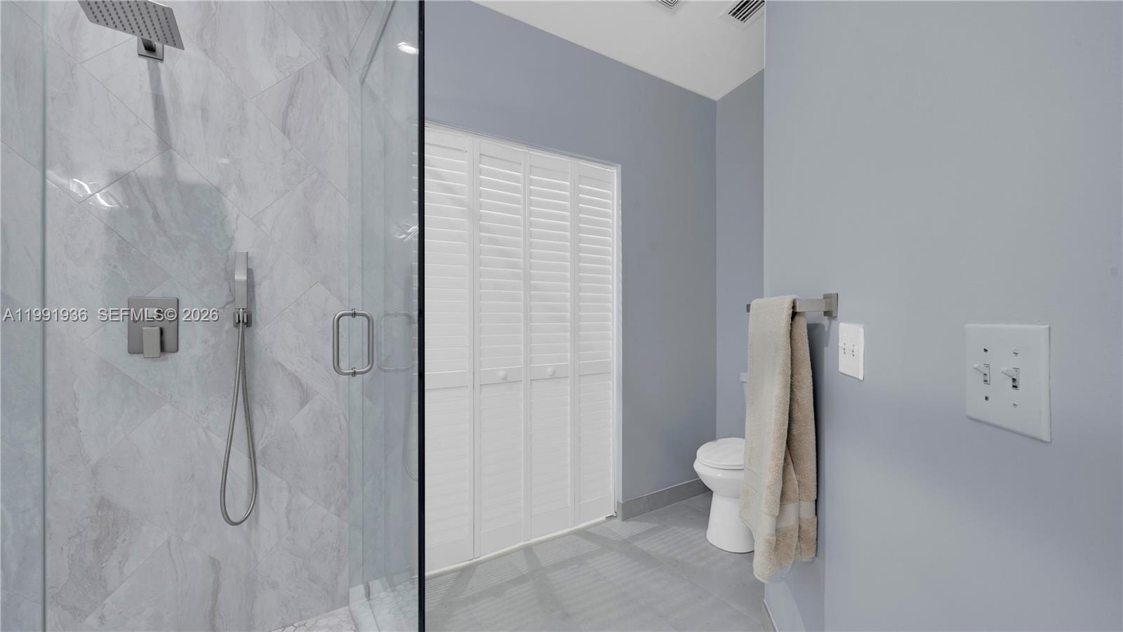 HOMES OF LAKE MIRAMAR - Residential