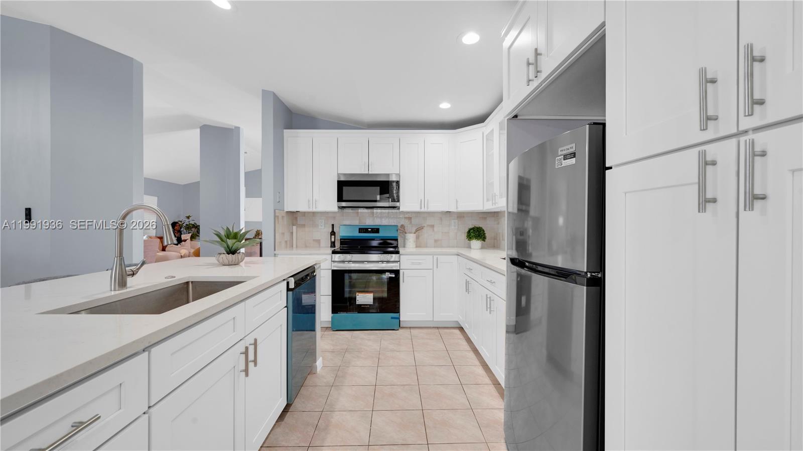 HOMES OF LAKE MIRAMAR - Residential