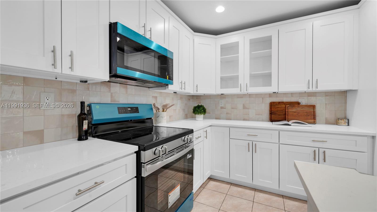 HOMES OF LAKE MIRAMAR - Residential