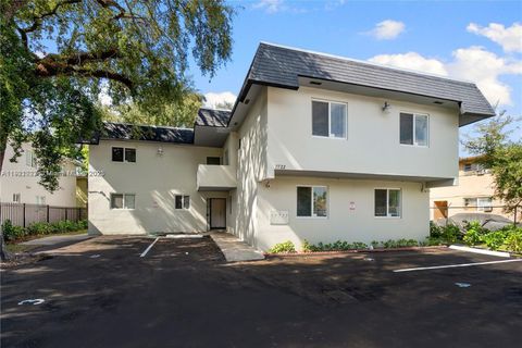 7722 NE 3rd Ct 2 Miami FL 33138