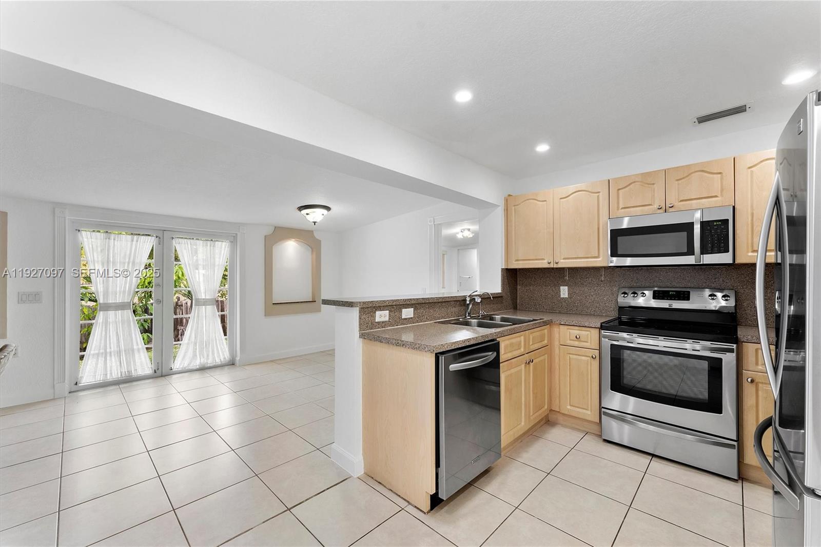 PLAYLAND VILLAGE SEC 3 - Residential