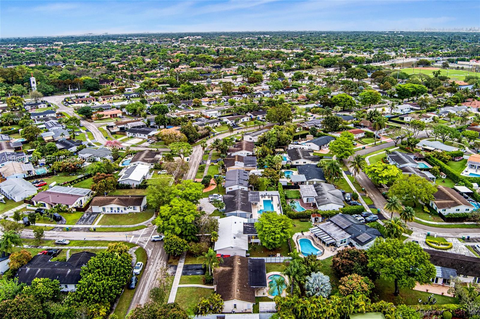 DEVON AIRE ESTATES SEC 1 - Residential