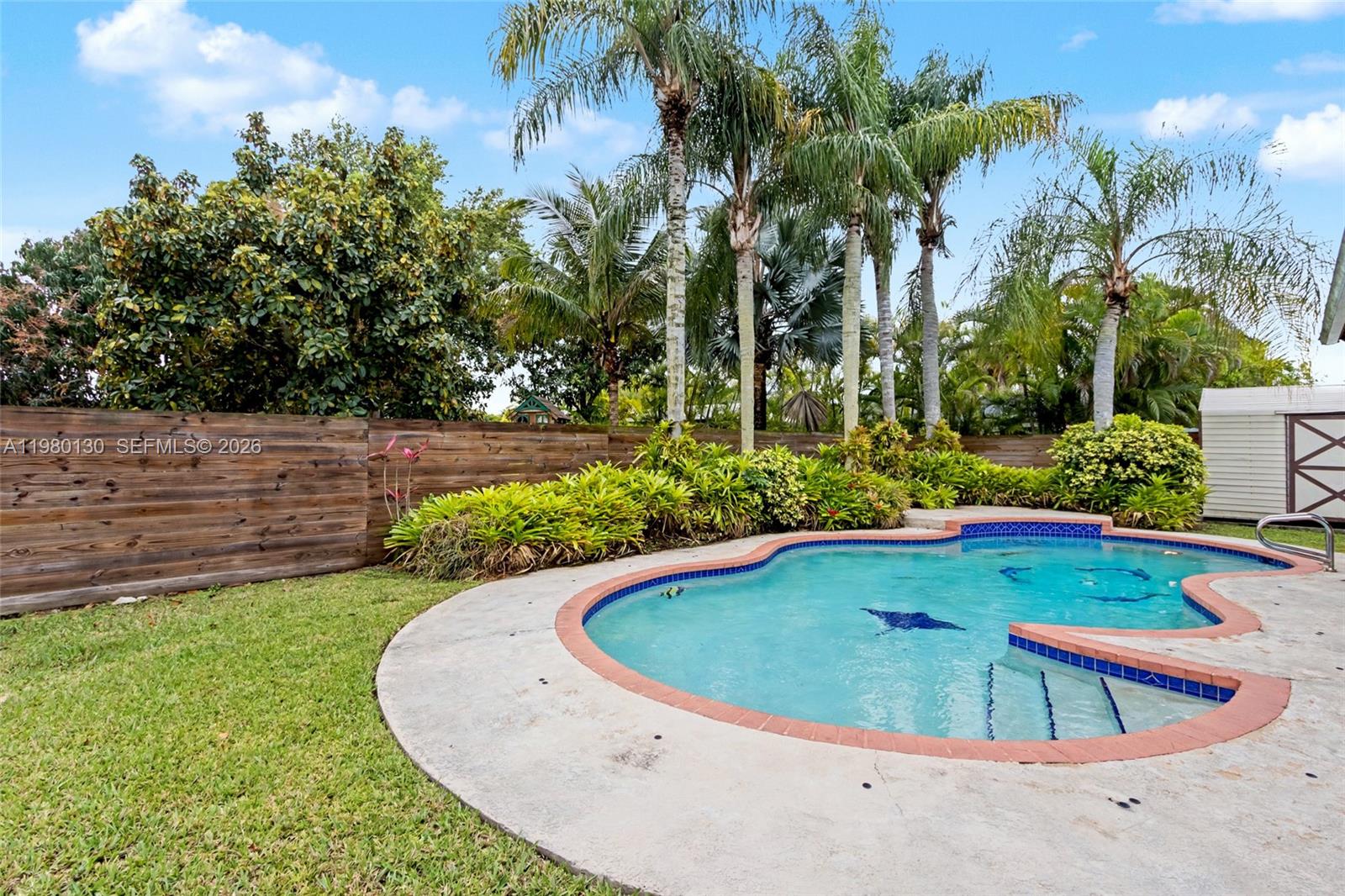 DEVON AIRE ESTATES SEC 1 - Residential