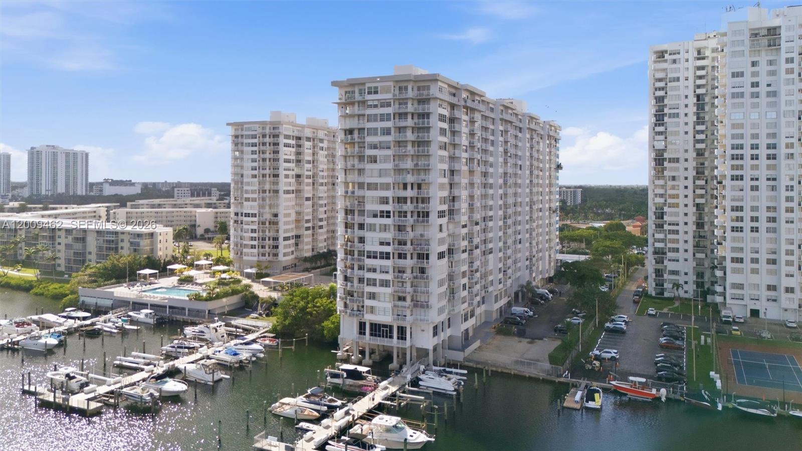 DEL PRADO MARINA - Residential