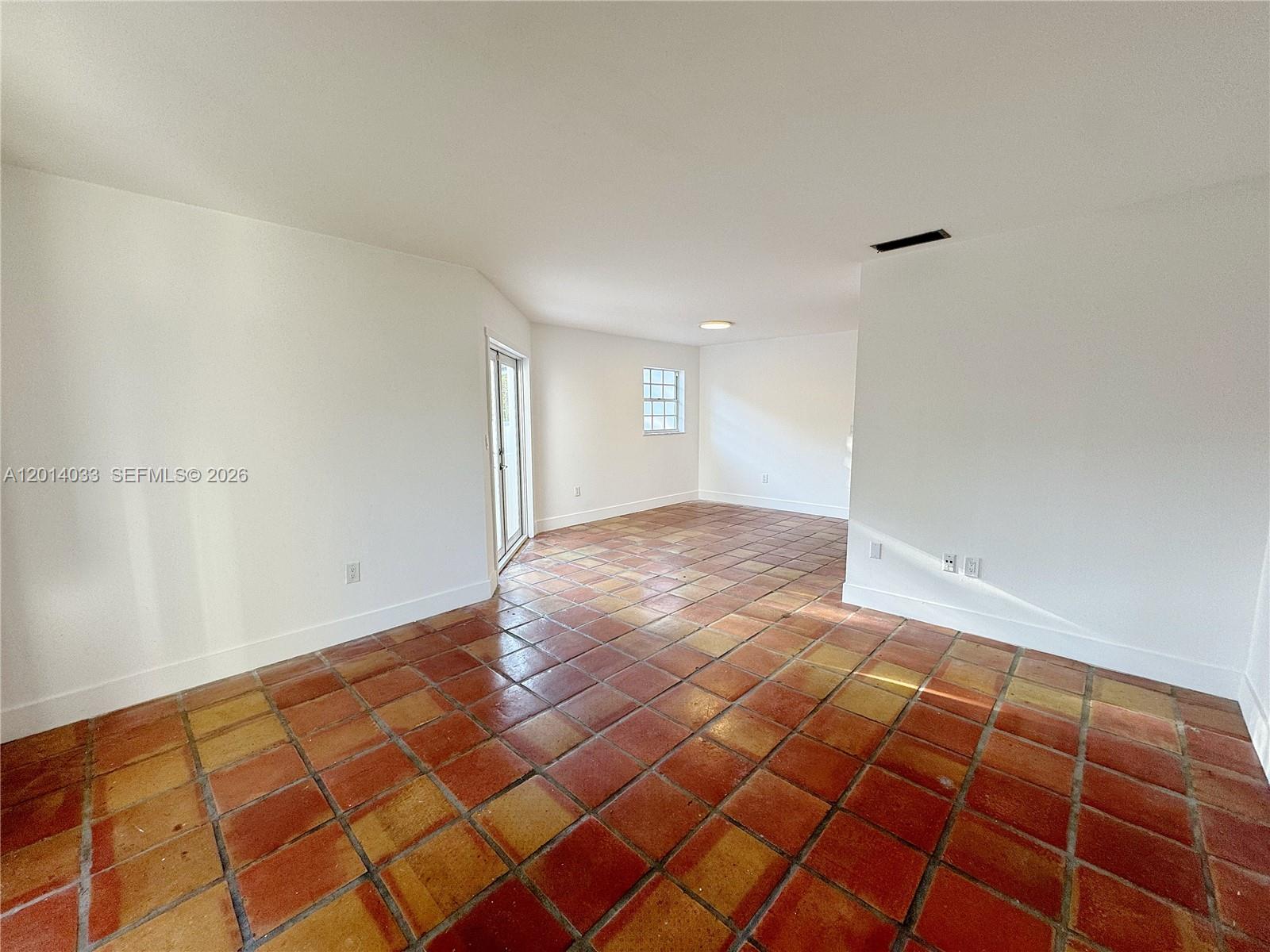 2918 Bird Ave 7