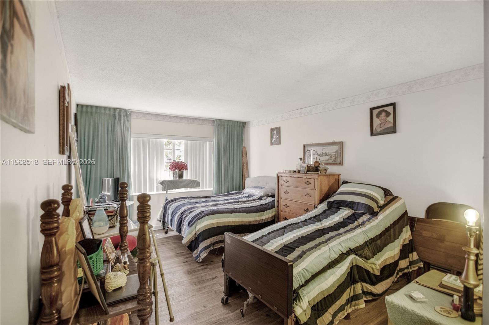 Laurels of Margate - Residential