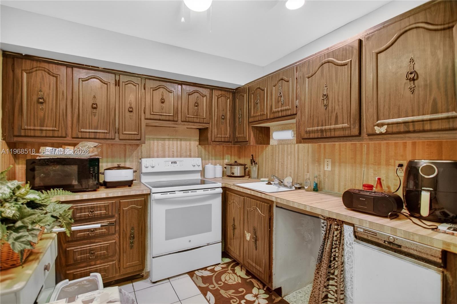 Laurels of Margate - Residential