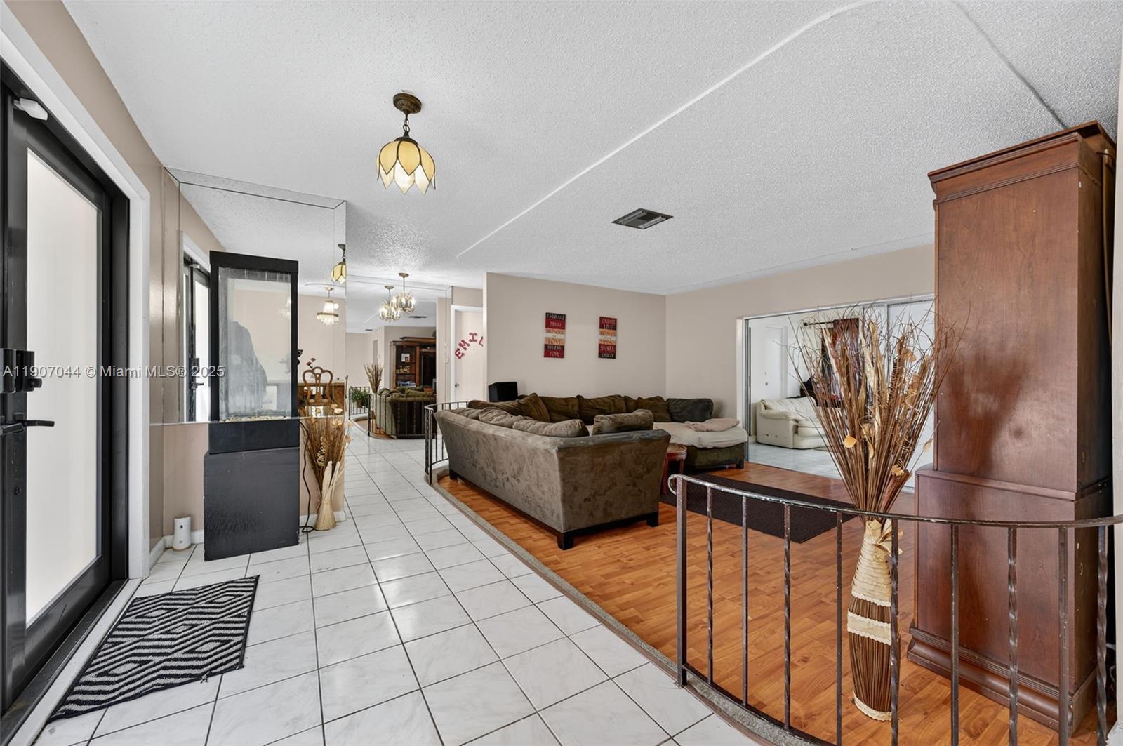 ORIOLE-MARGATE SEC 3 - Residential