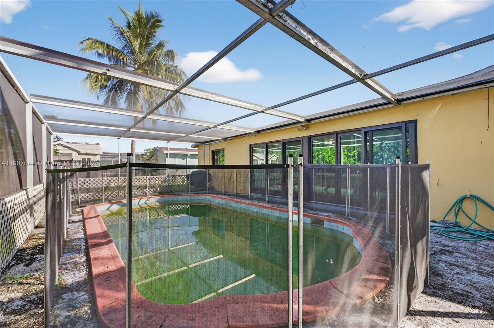 ORIOLE-MARGATE SEC 3 - Residential