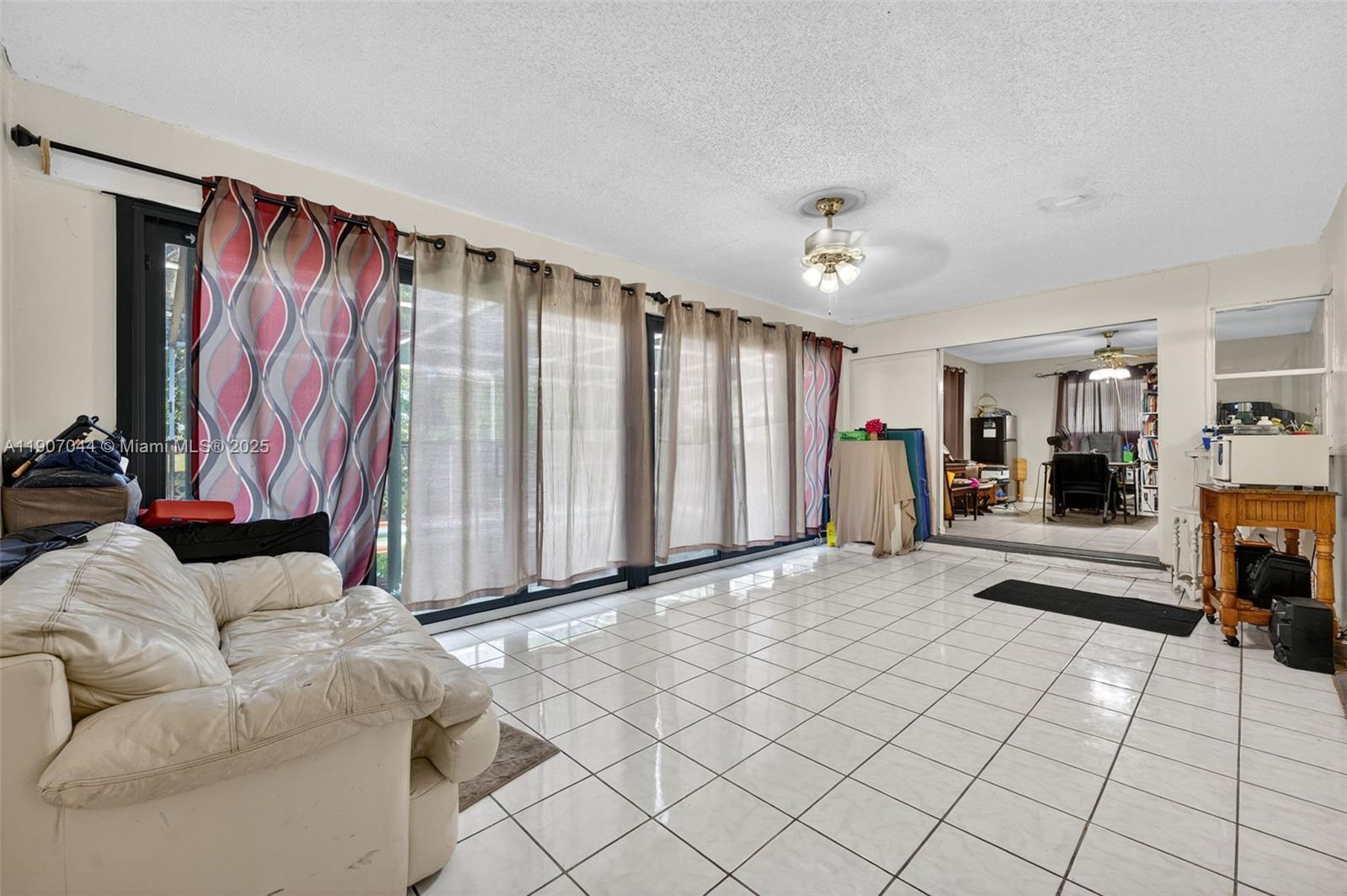 ORIOLE-MARGATE SEC 3 - Residential