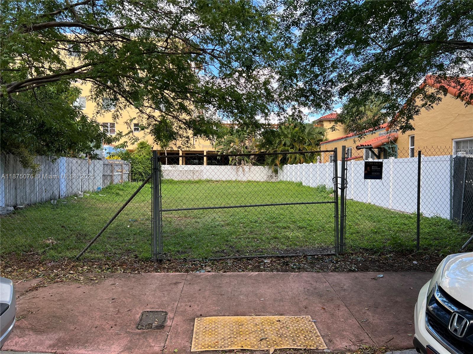 OCEAN BEACH ADDN NO 3 - Land