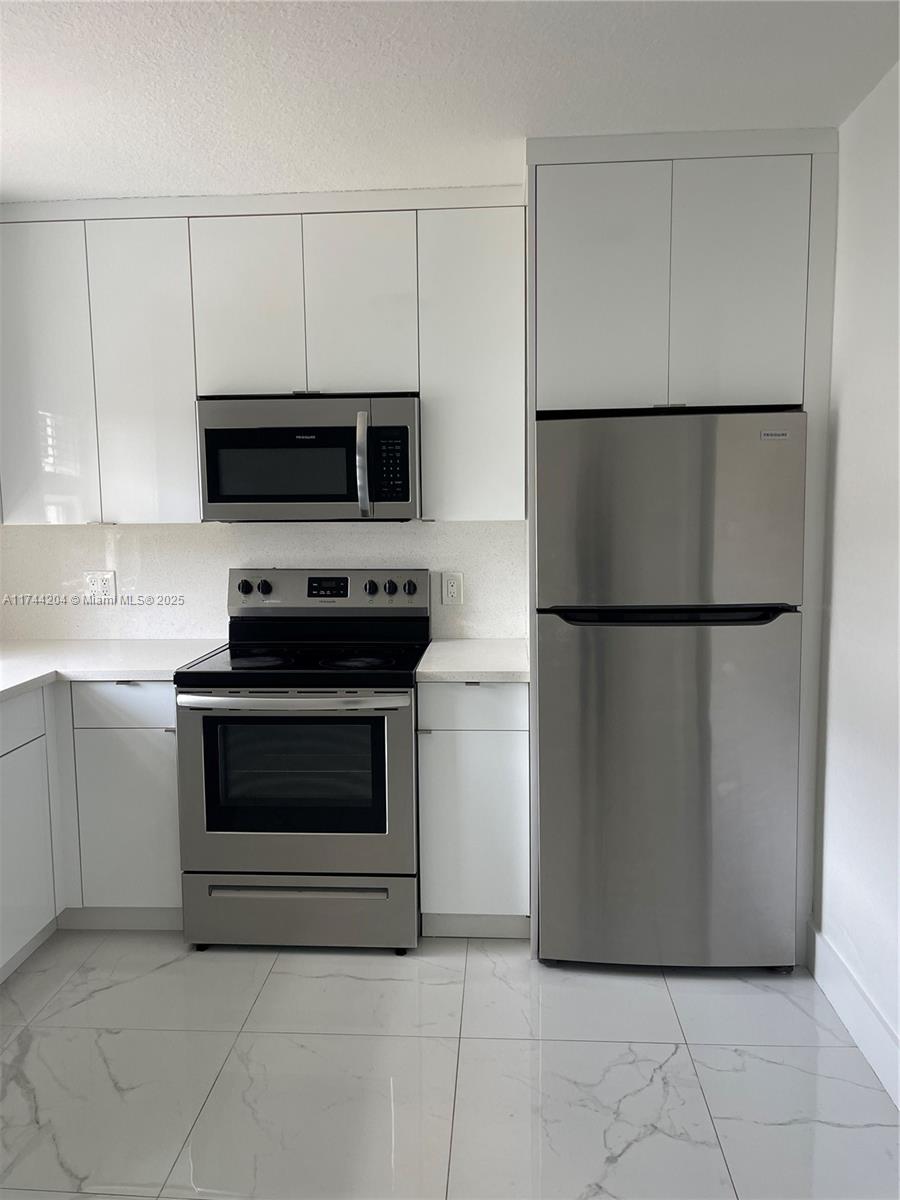 PINEWOOD - Residential Income