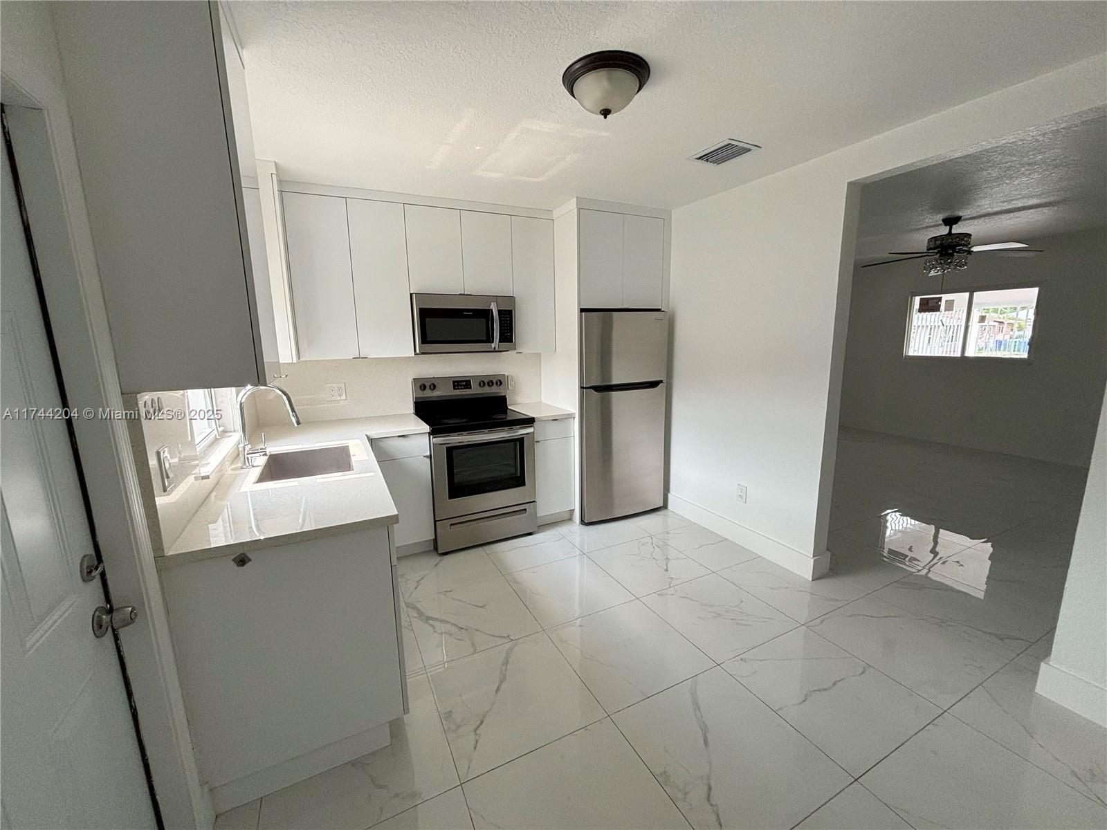 PINEWOOD - Residential Income