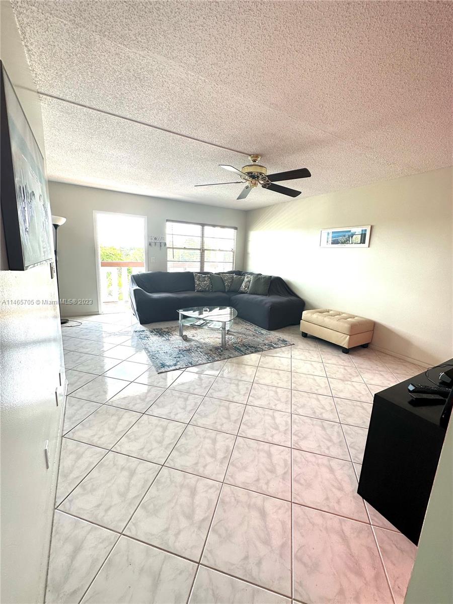 Photo of 4052 E Harwood E #4052, Deerfield Beach, FL 33442 (MLS # A11465705)