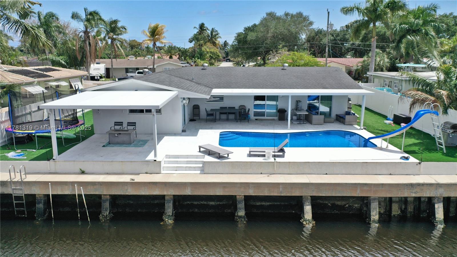 BOULEVARD PARK ISLES SEC - Residential