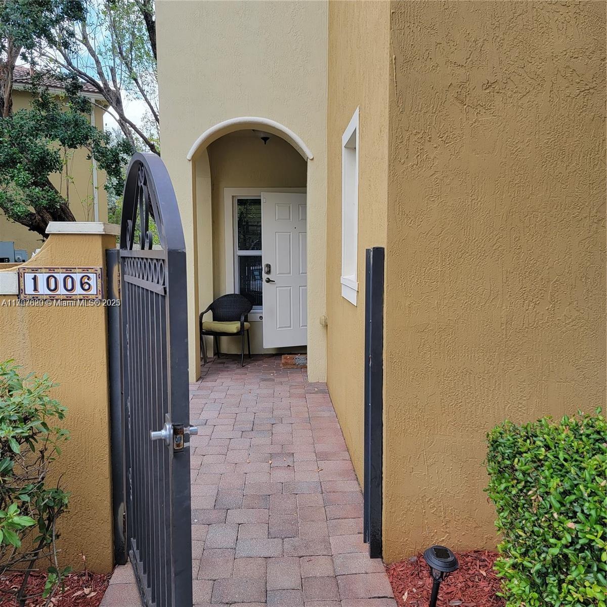Rental Property at 2851 W Prospect Rd 1006, Tamarac, Broward County, Florida - Bedrooms: 3 
Bathrooms: 3  - $3,000 MO.
