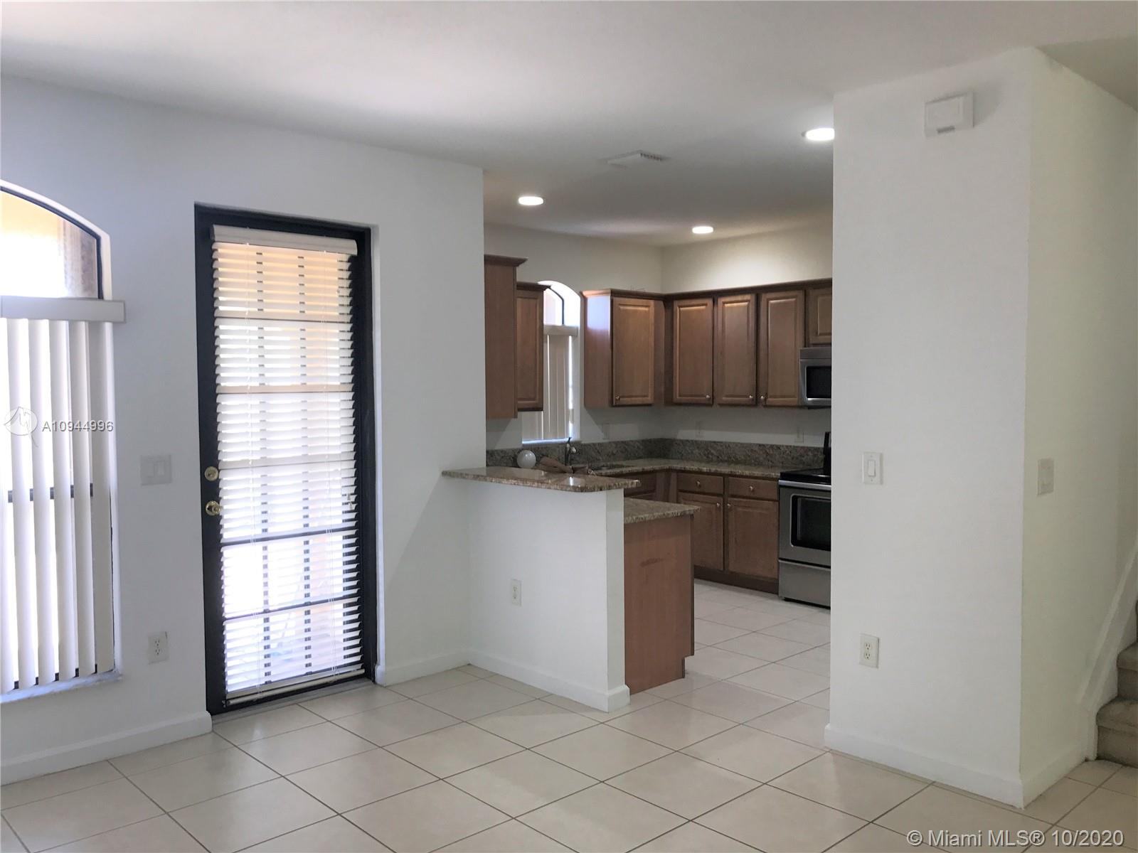 BEACON AT DORAL - Residential