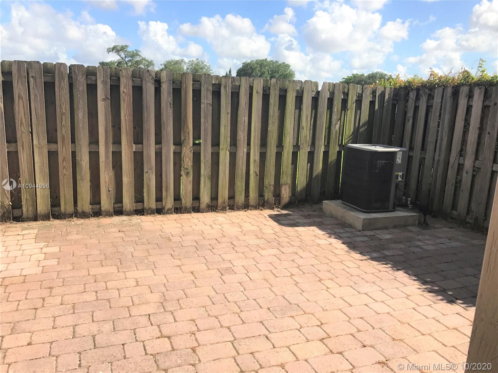 BEACON AT DORAL - Residential