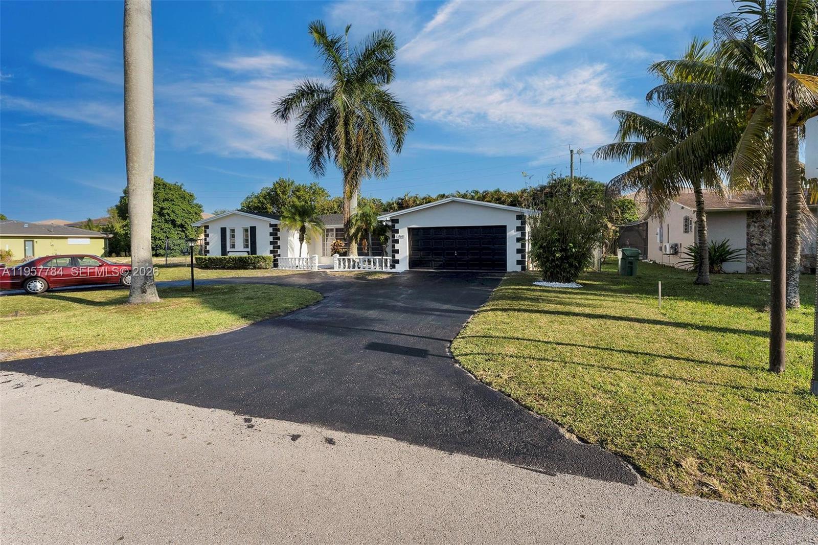 NORTH DADE COUNTRY CLUB V - Residential