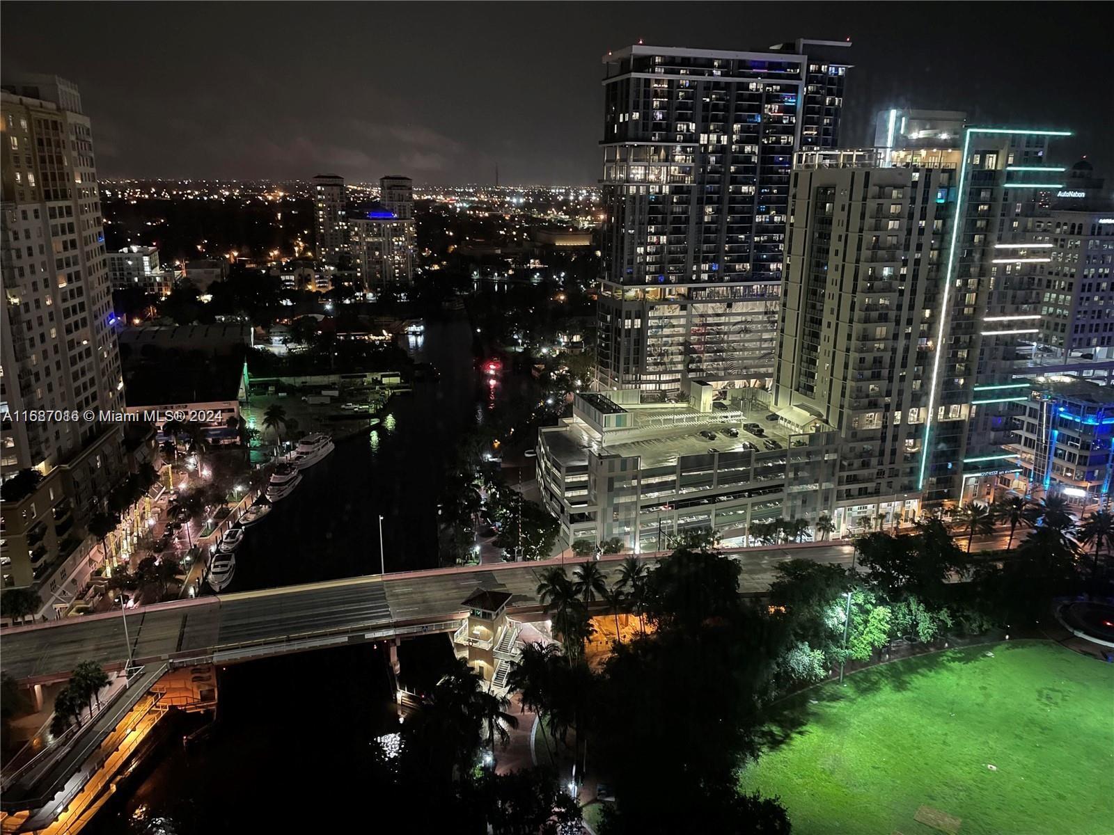 LAS OLAS RIVER HOUSE COND - Residential
