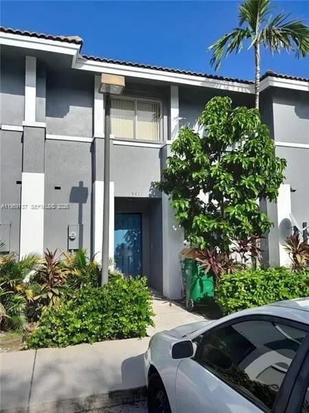 HOLLYWOOD RIDGE FARMS 2-1 - Residential Lease