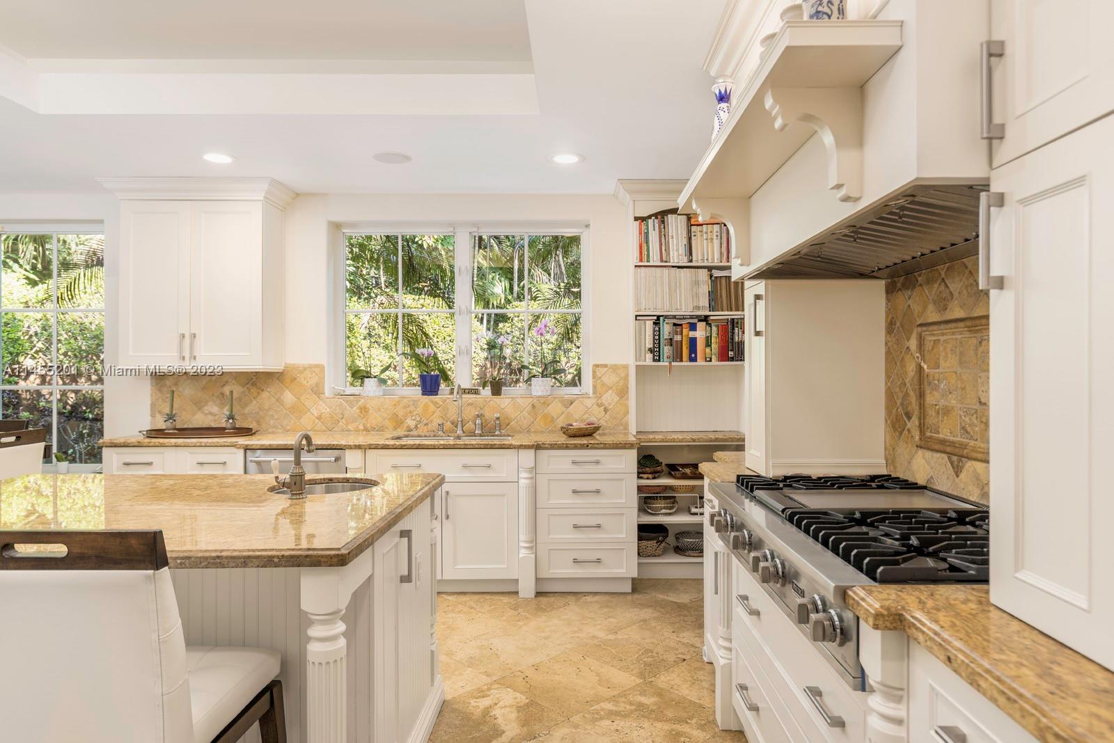 BRAGANZA PARK - Residential