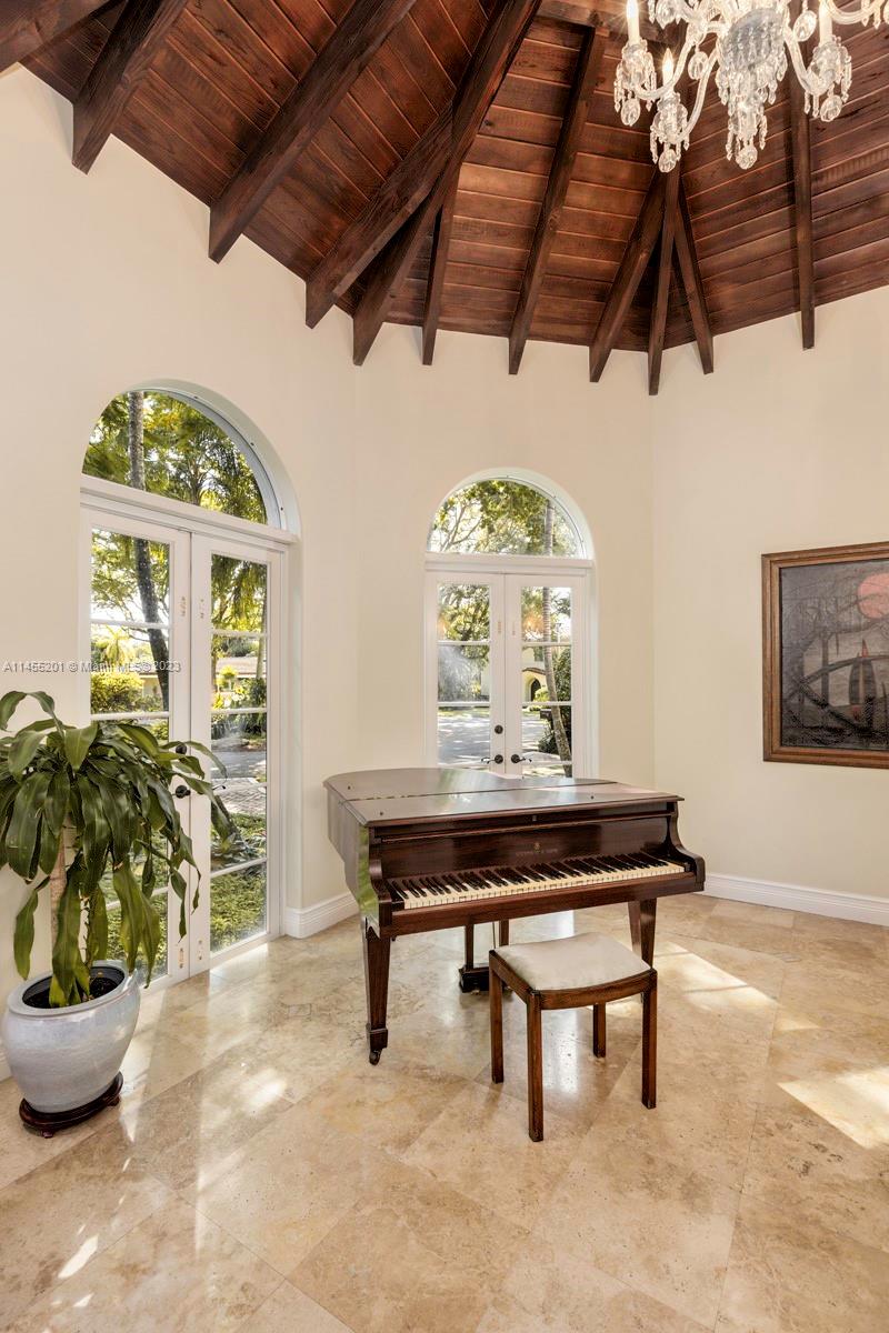 BRAGANZA PARK - Residential