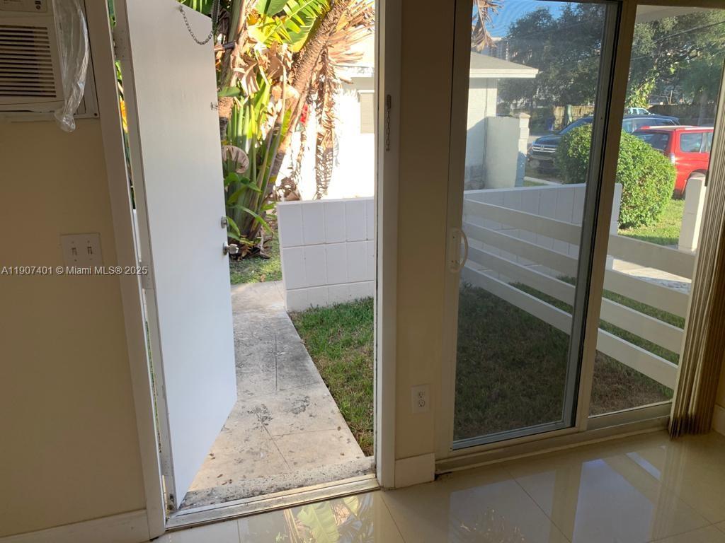 BISCAYNE SHORES UNIT 4 - Residential Lease