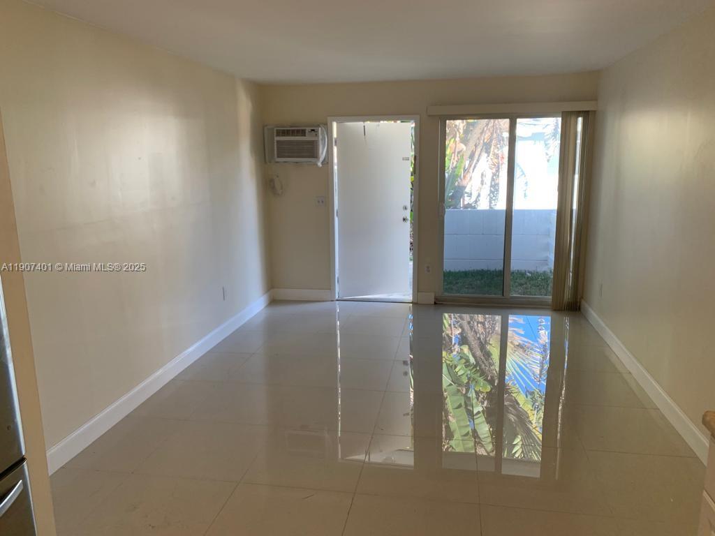 BISCAYNE SHORES UNIT 4 - Residential Lease